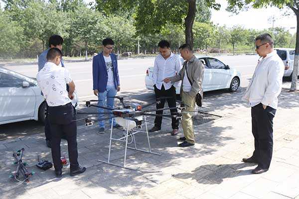 热烈欢迎黑龙江客商莅临我集团采购无人机